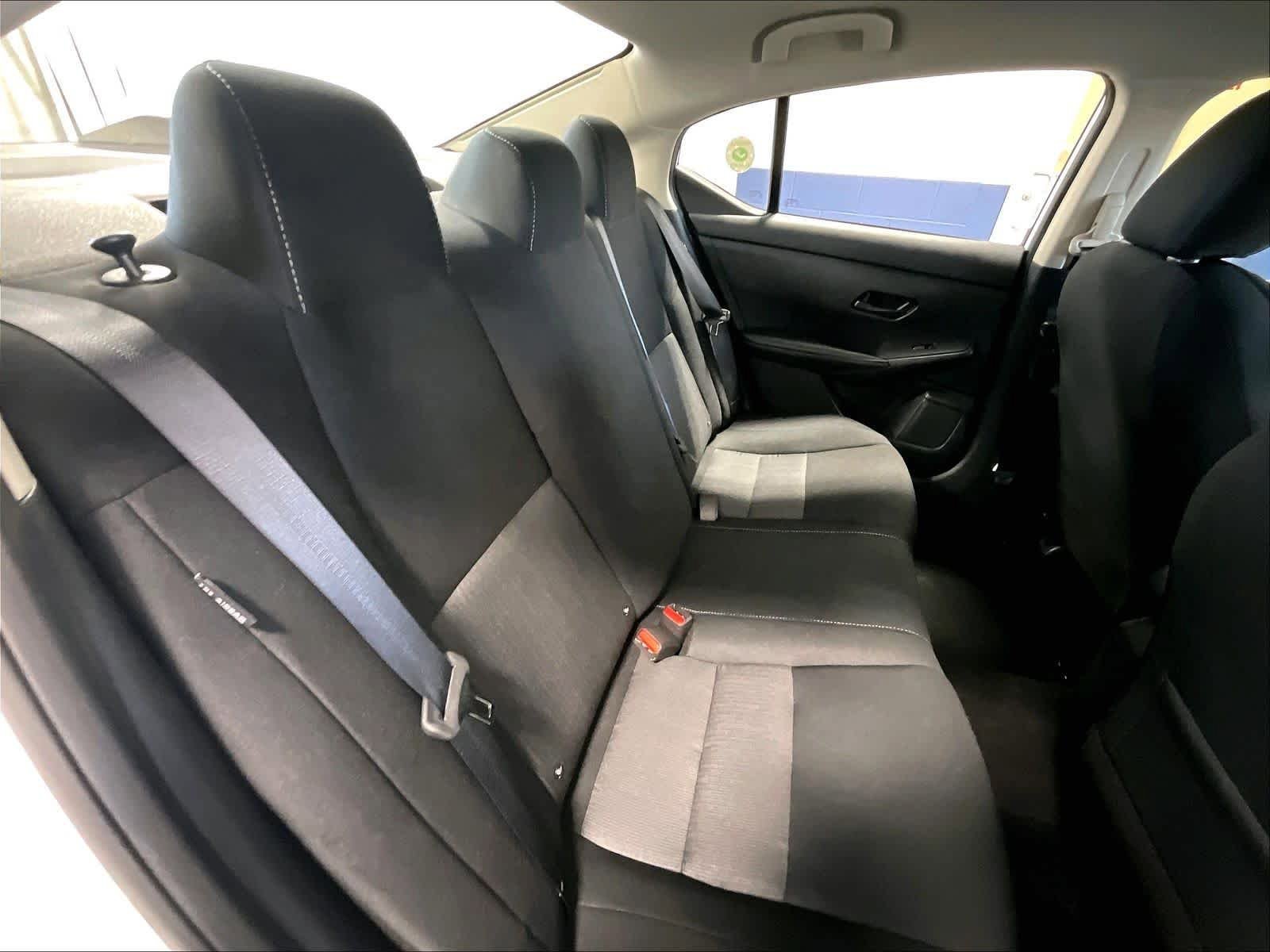 Certified 2025 Nissan Sentra SV FWD image 16