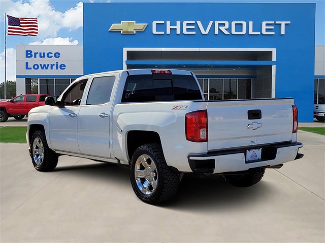Used 2017 Chevrolet Silverado 1500 LTZ Z71 w/ LTZ Plus Package image 4