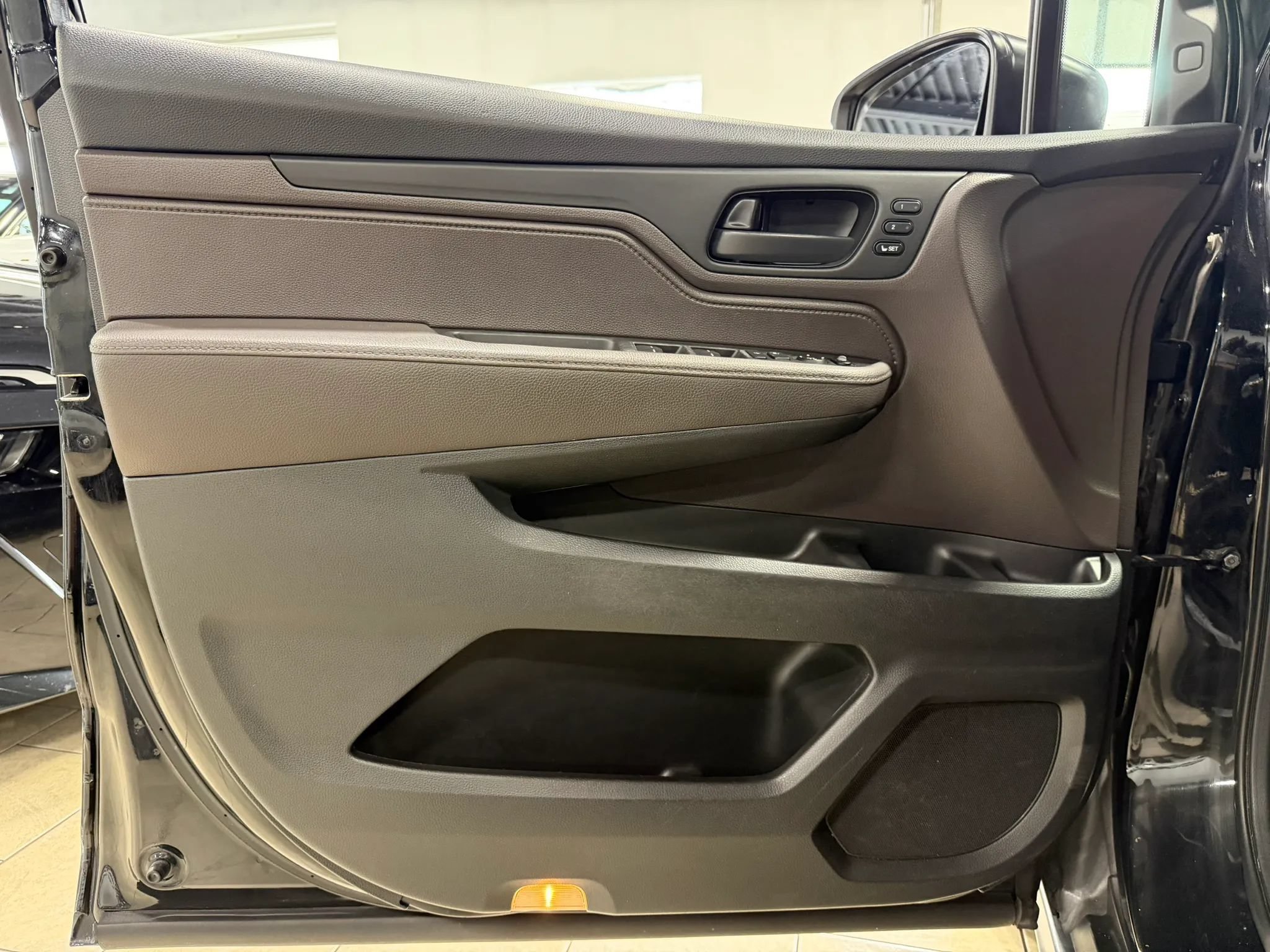 Used 2018 Honda Odyssey EX-L image 31