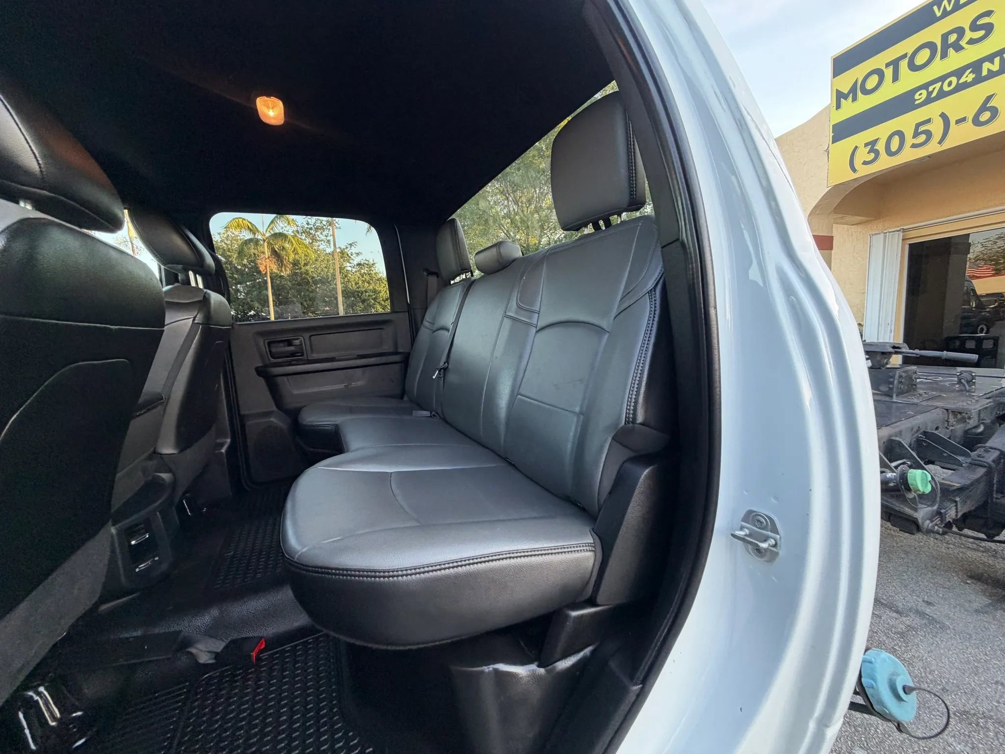 Used 2023 RAM 5500 Tradesman w/ Max Tow Package AWD/4WD image 15