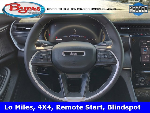 Used 2024 Jeep Grand Cherokee Laredo image 17