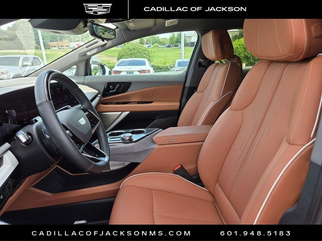 New 2026 Cadillac Optiq Sport 2 w/ LPO, Floor Liner Package RWD image 8