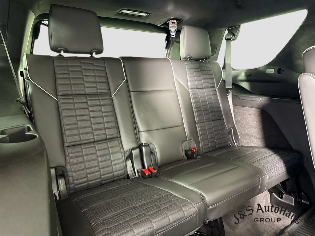 Used 2024 Cadillac Escalade Sport Platinum w/ LPO, ONYX Package AWD/4WD image 35