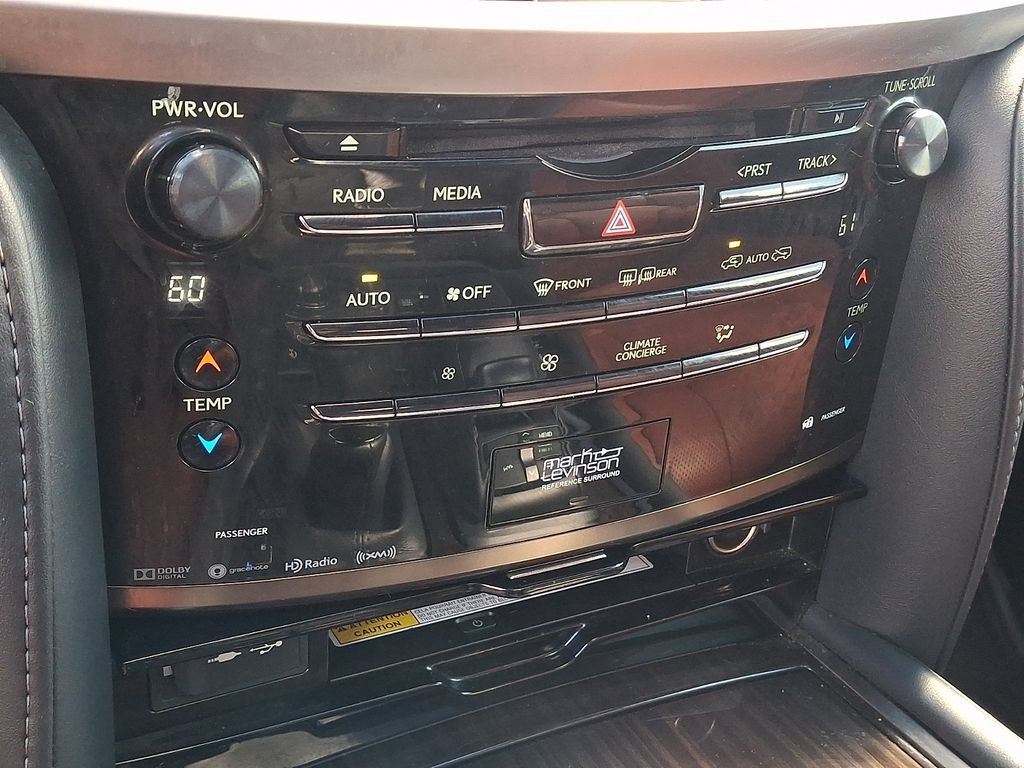 Used 2021 Lexus LX 570 4WD w/ Sport Package image 17