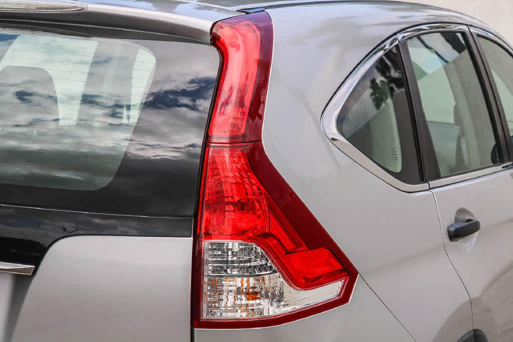Used 2013 Honda CR-V LX image 7