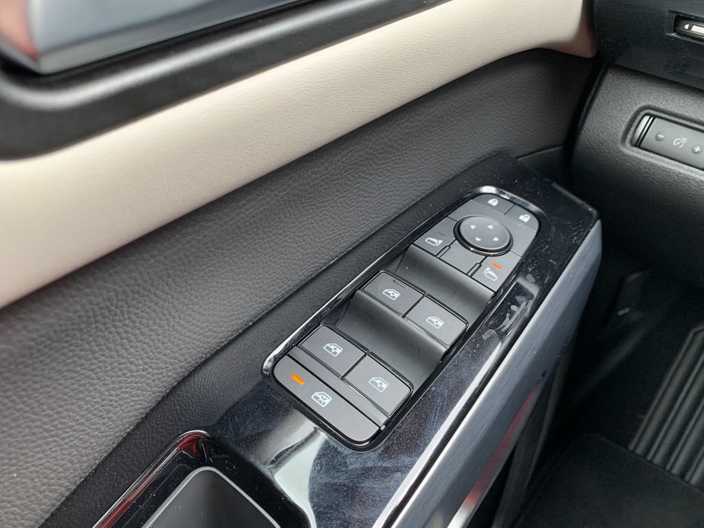 New 2026 Nissan Pathfinder SL w/ SL Premium Package FWD image 20