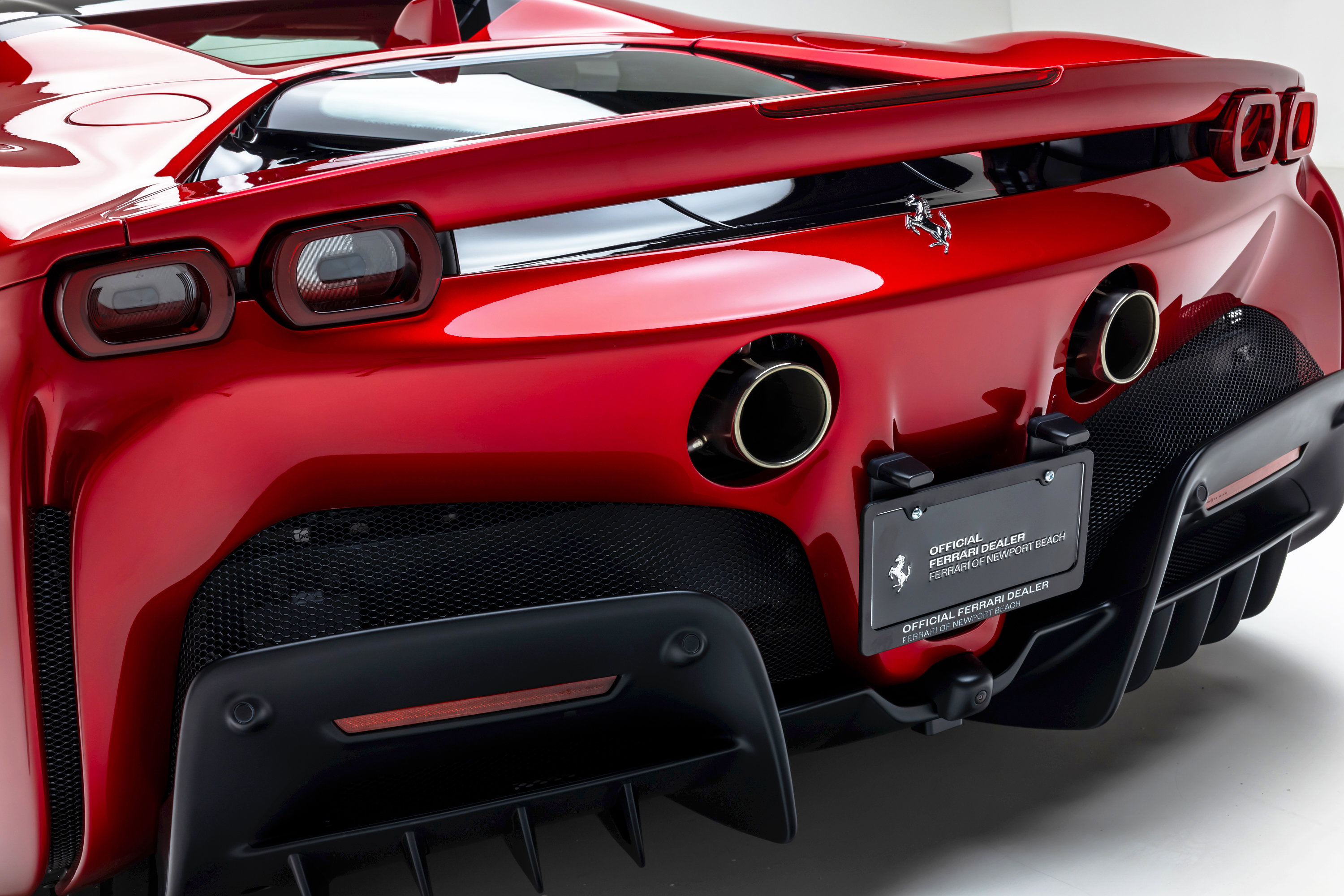 Certified 2025 Ferrari SF90 Spider AWD/4WD image 21
