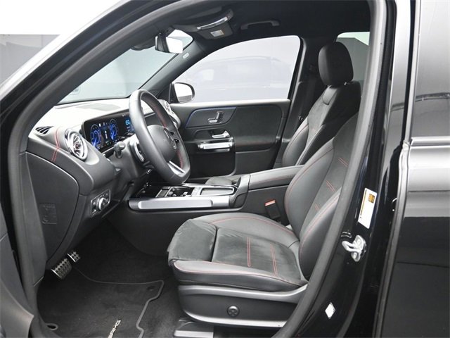 Used 2024 Mercedes-Benz EQB 250+ image 17