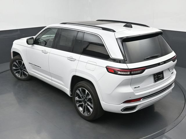 Used 2024 Jeep Grand Cherokee Overland w/ Trailer Tow Package AWD/4WD image 36