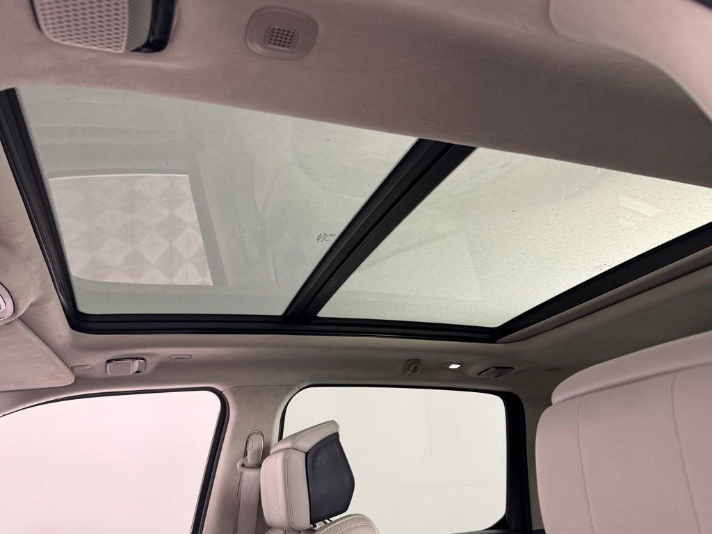 Certified 2025 RAM 1500 Tungsten w/ Off Road Group image 24