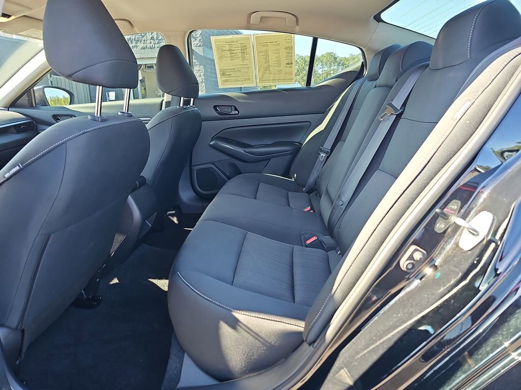 Used 2025 Nissan Altima 2.5 S image 18