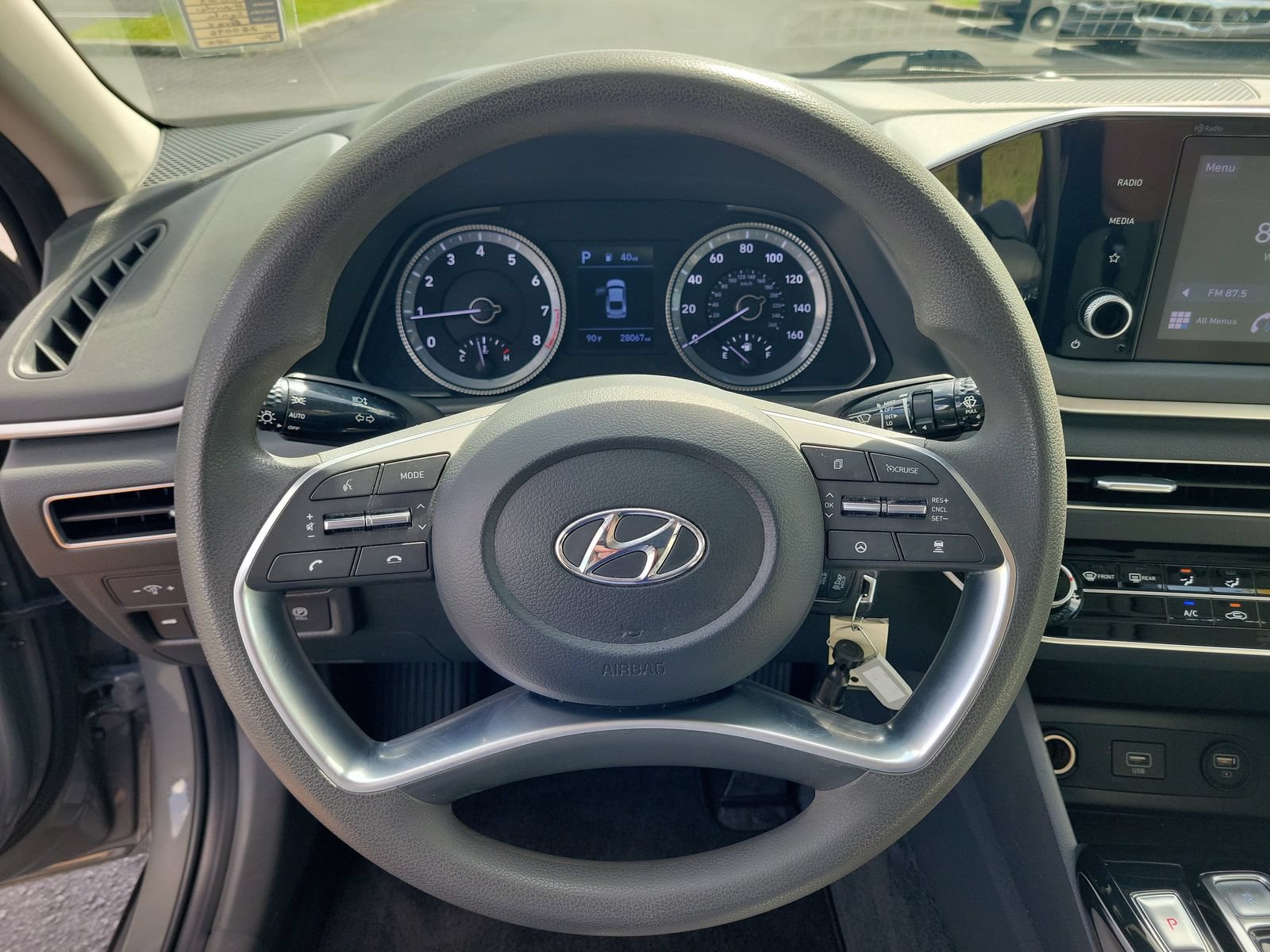 Used 2023 Hyundai Sonata SE FWD image 15