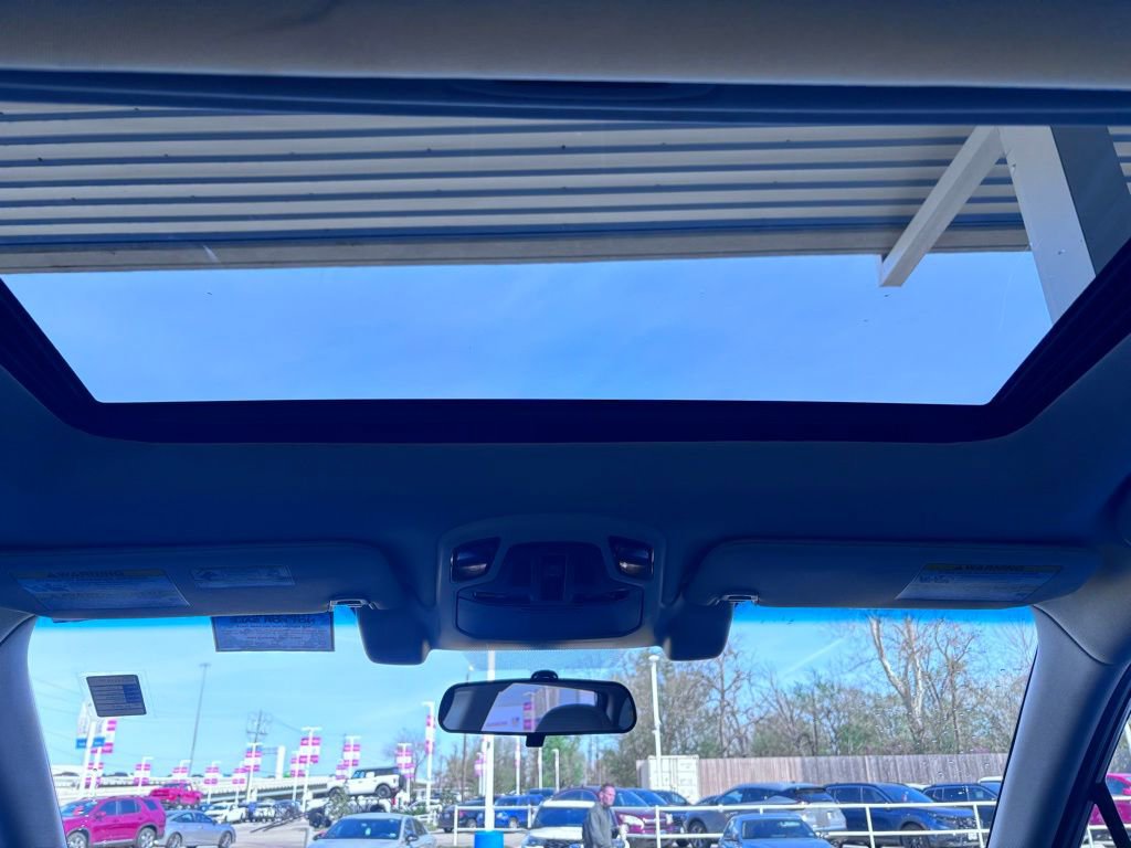 Used 2022 Subaru Outback Premium image 18