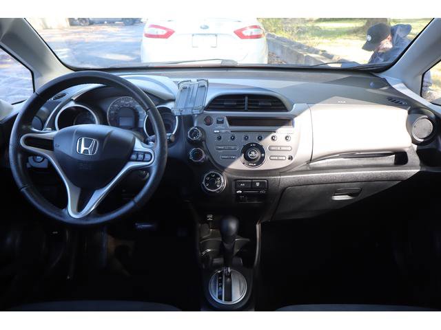 Used 2011 Honda Fit Sport image 8