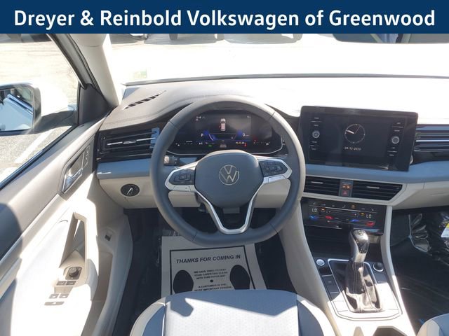 New 2025 Volkswagen Jetta SE image 16