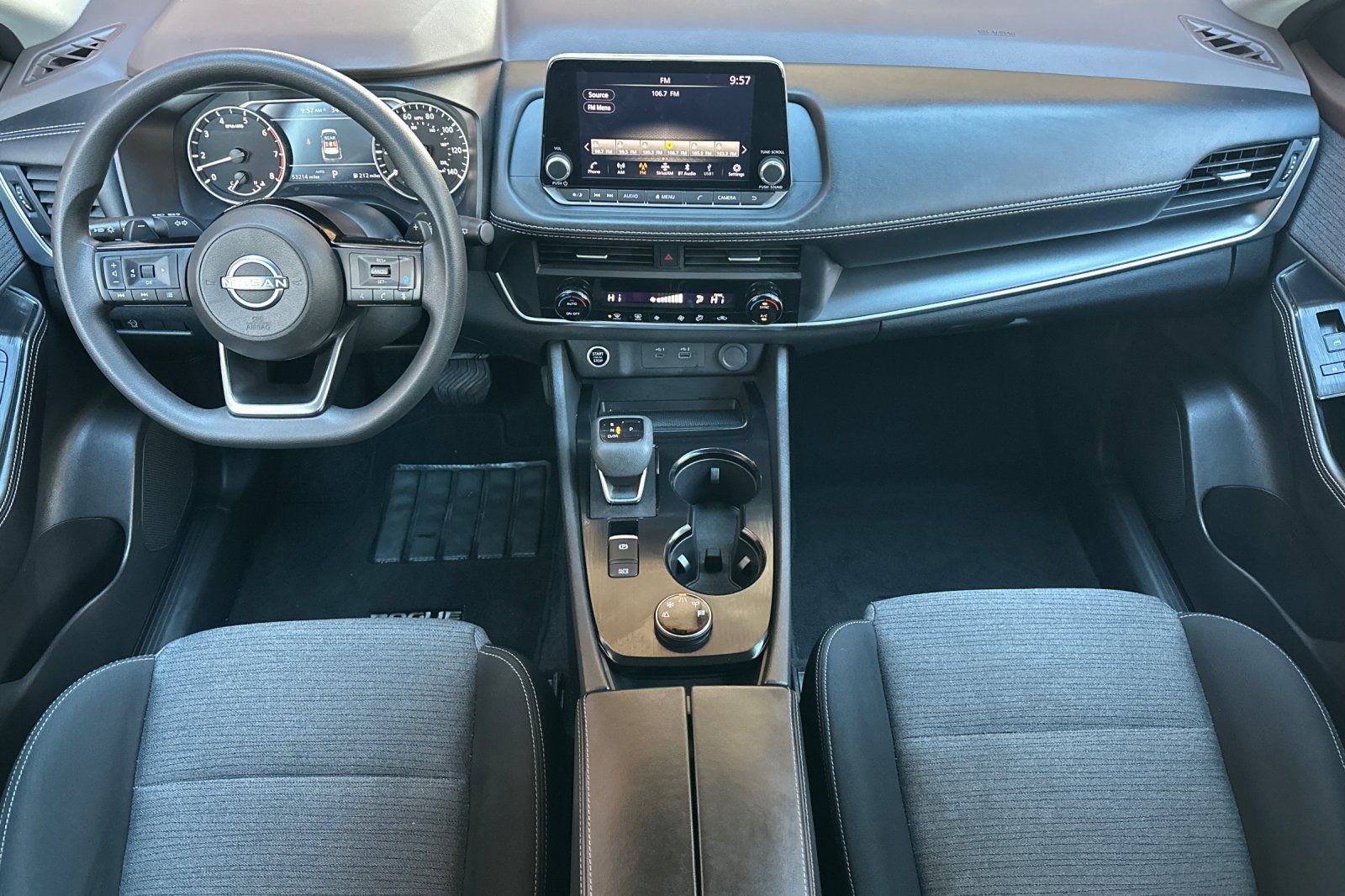 Used 2023 Nissan Rogue SV image 13