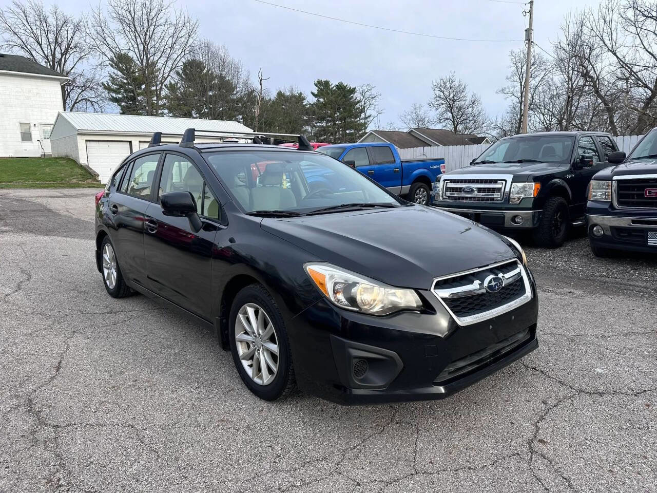 Used 2013 Subaru Impreza 2.0i Premium w/ All-Weather Pkg image 3