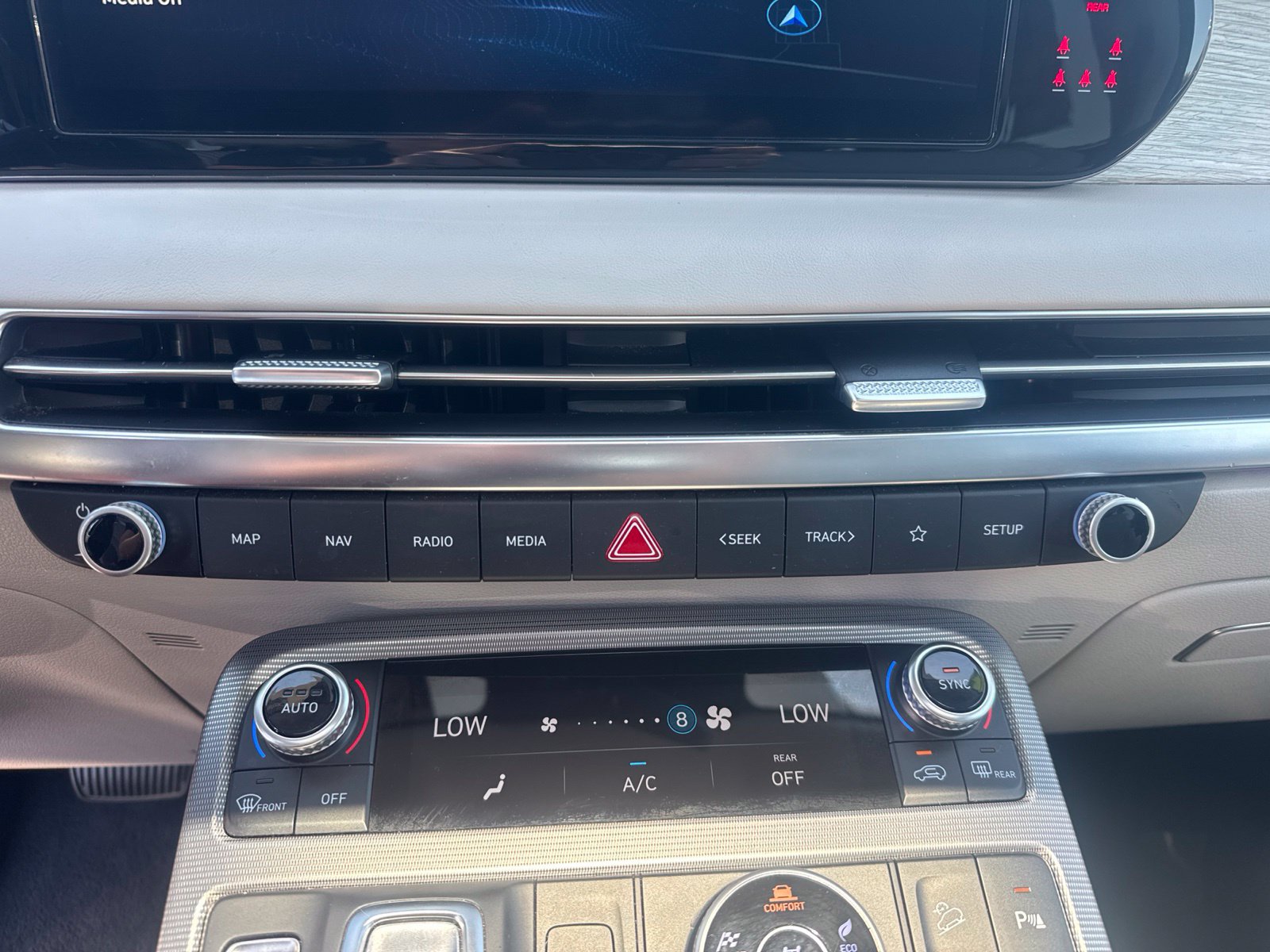 Used 2024 Hyundai Palisade Calligraphy AWD/4WD image 36