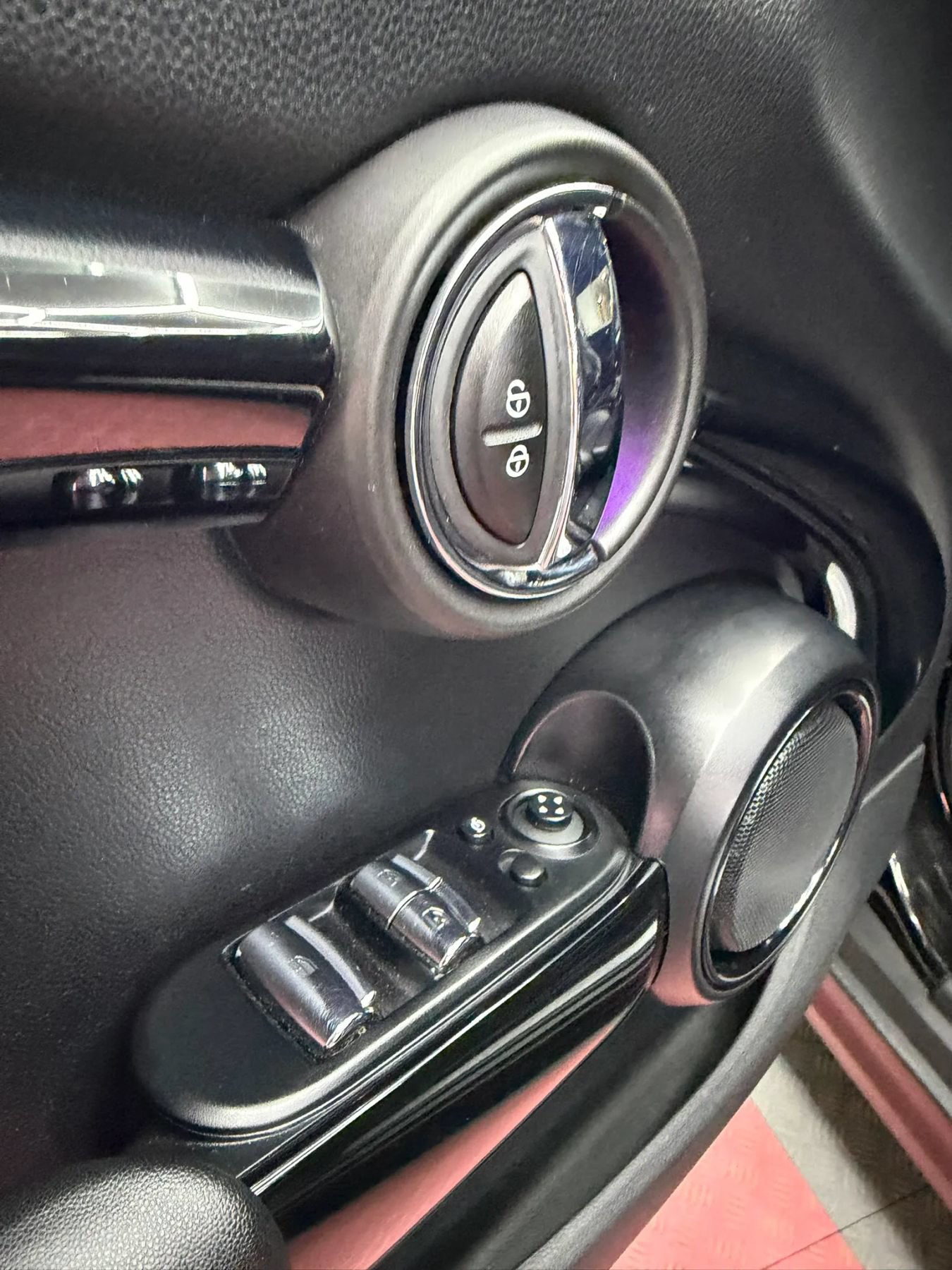 Used 2017 MINI Cooper S FWD image 13
