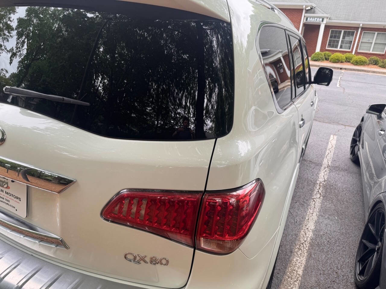 Used 2017 INFINITI QX80 2WD w/ Driver Assistance Package image 4