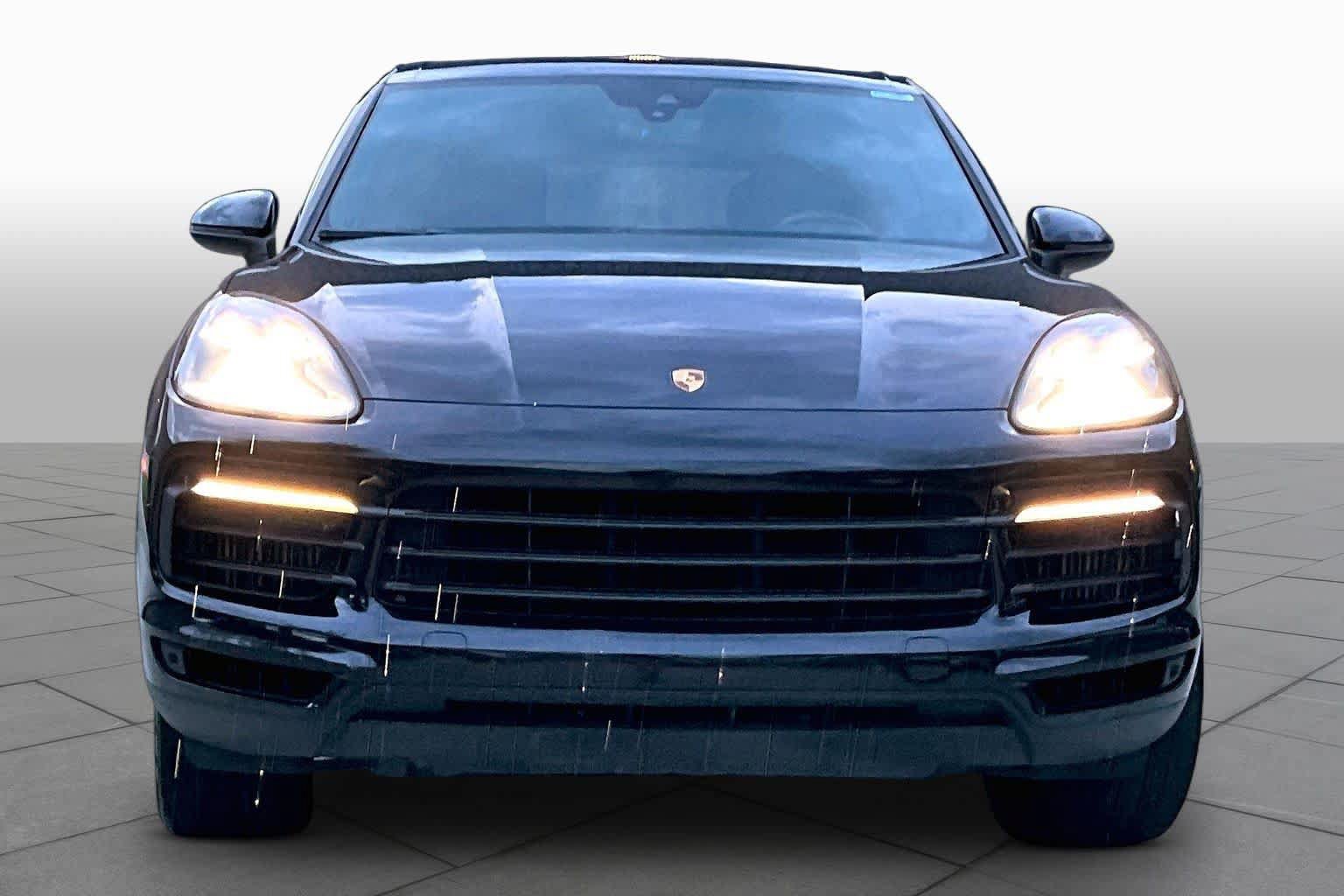 Used 2019 Porsche Cayenne S AWD/4WD image 4