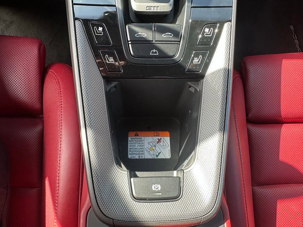 Certified 2022 Porsche 911 Carrera S RWD image 29