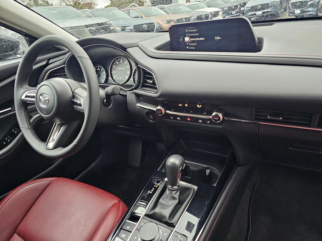 Used 2023 MAZDA CX-30 AWD 2.5 S w/ Preferred Package image 12