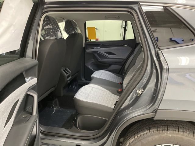 New 2026 Volkswagen Tiguan S image 8