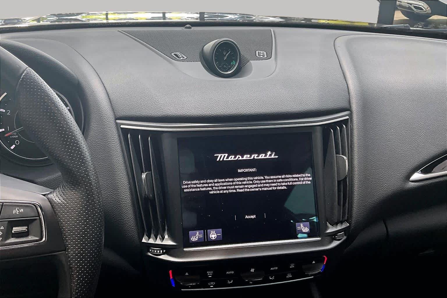 Used 2022 Maserati Levante Modena AWD/4WD image 6