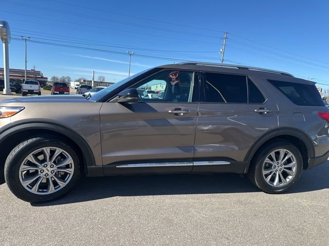 Used 2021 Ford Explorer Limited w/ Equipment Group 301A image 26