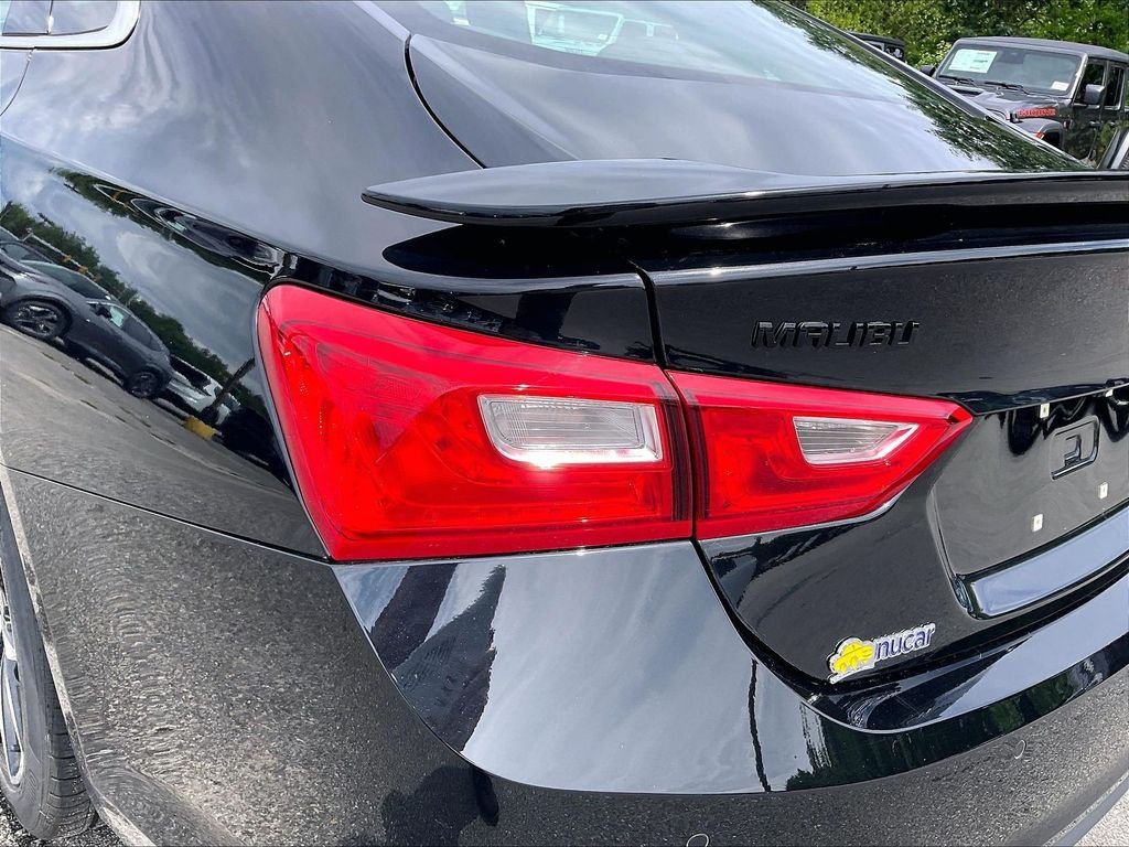 Used 2024 Chevrolet Malibu RS FWD image 30