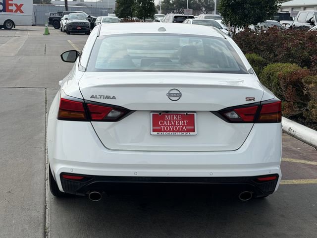 Used 2025 Nissan Altima 2.5 SR image 6