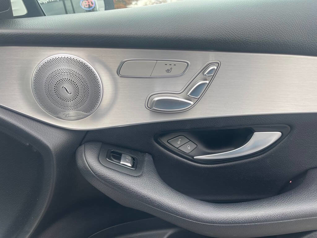 Used 2019 Mercedes-Benz GLC 300 4MATIC image 22