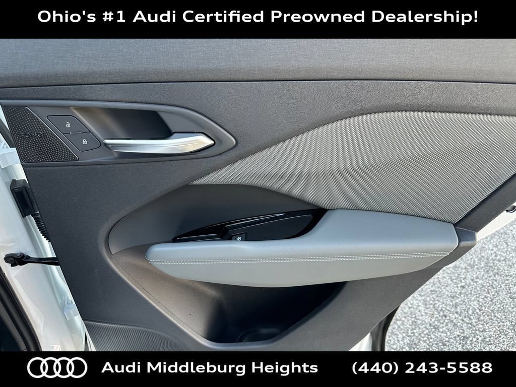 Used 2026 Audi Q3 quattro 2.0T w/ Technology Package AWD/4WD image 23