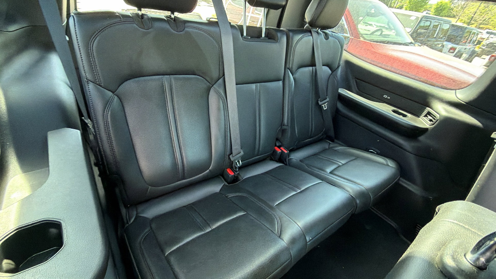 Used 2025 Jeep Wagoneer Series II w/ Premium Group I AWD/4WD image 22