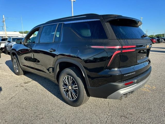 New 2026 Chevrolet Traverse LT w/ LPO, Floor Liner Package FWD video 3