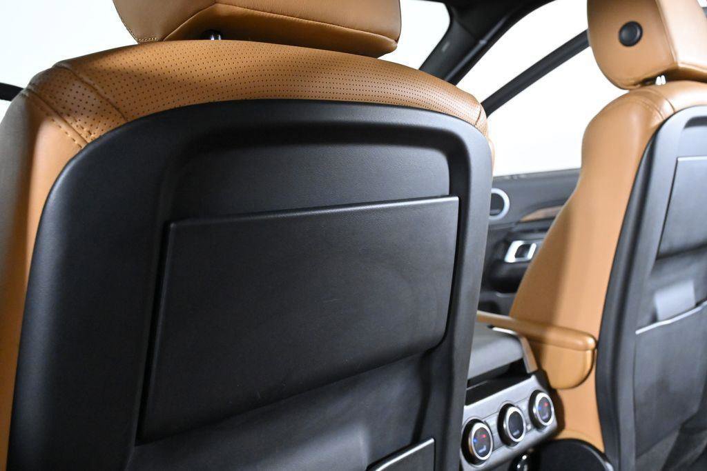 Used 2019 Land Rover Discovery HSE image 28