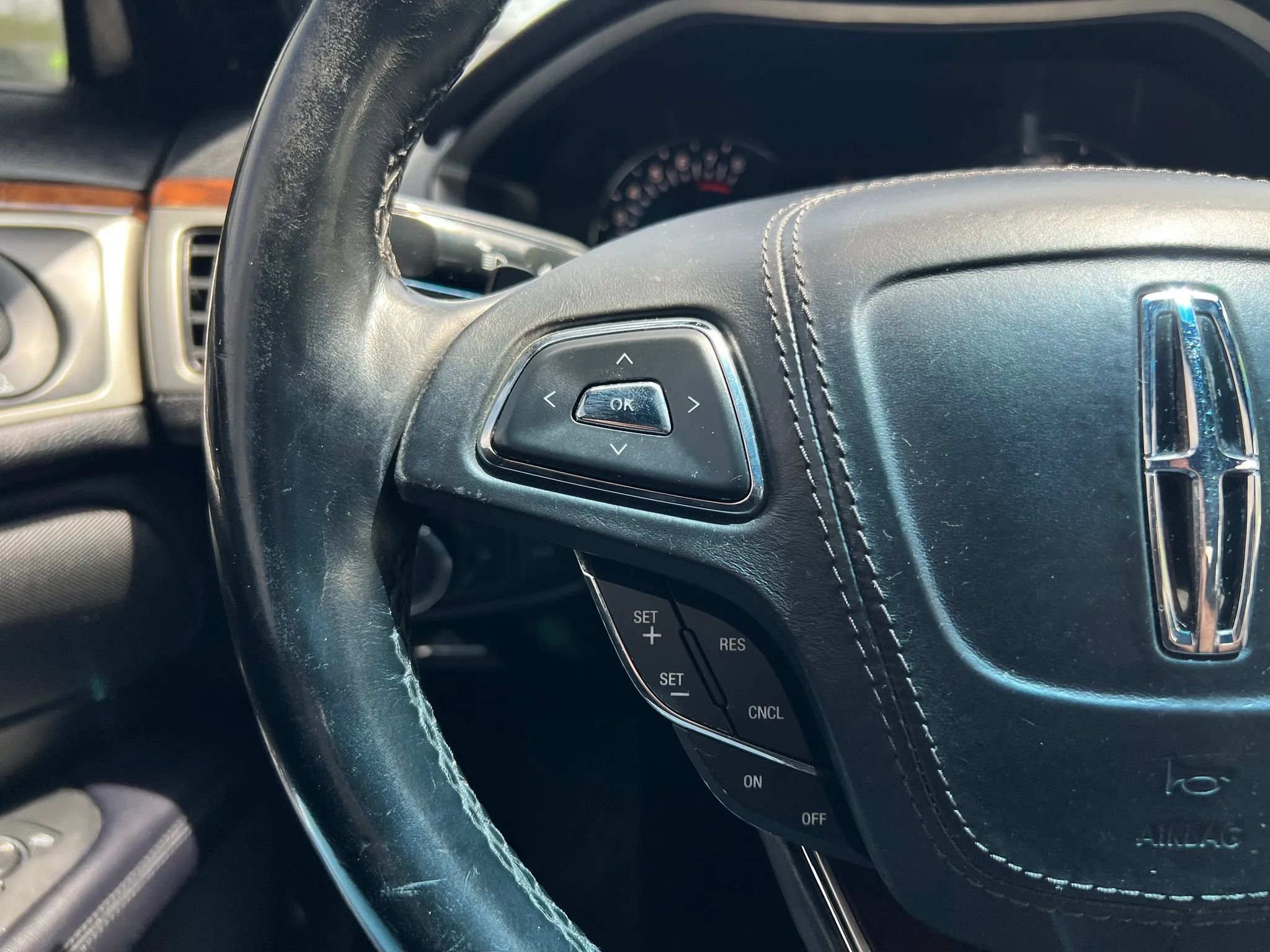 Used 2017 Lincoln MKZ Reserve w/ Climate Package image 21