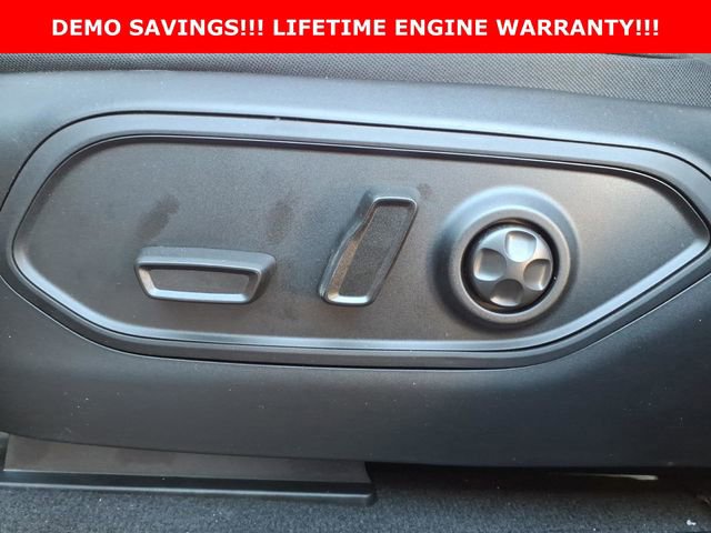 New 2026 Jeep Grand Cherokee Altitude AWD/4WD image 15