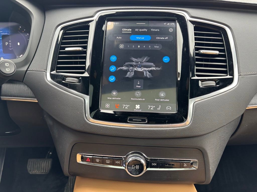 Certified 2024 Volvo XC90 B6 Ultimate AWD/4WD image 11