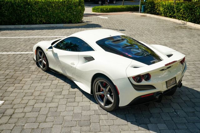 Used 2021 Ferrari F8 Tributo image 21