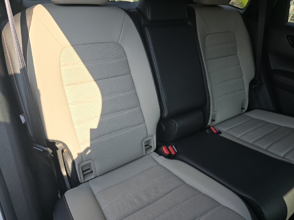 Used 2023 Honda CR-V Sport Touring image 19