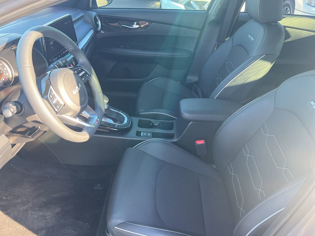 Certified 2023 Kia Forte GT-Line w/ GT-Line Technology Package image 4