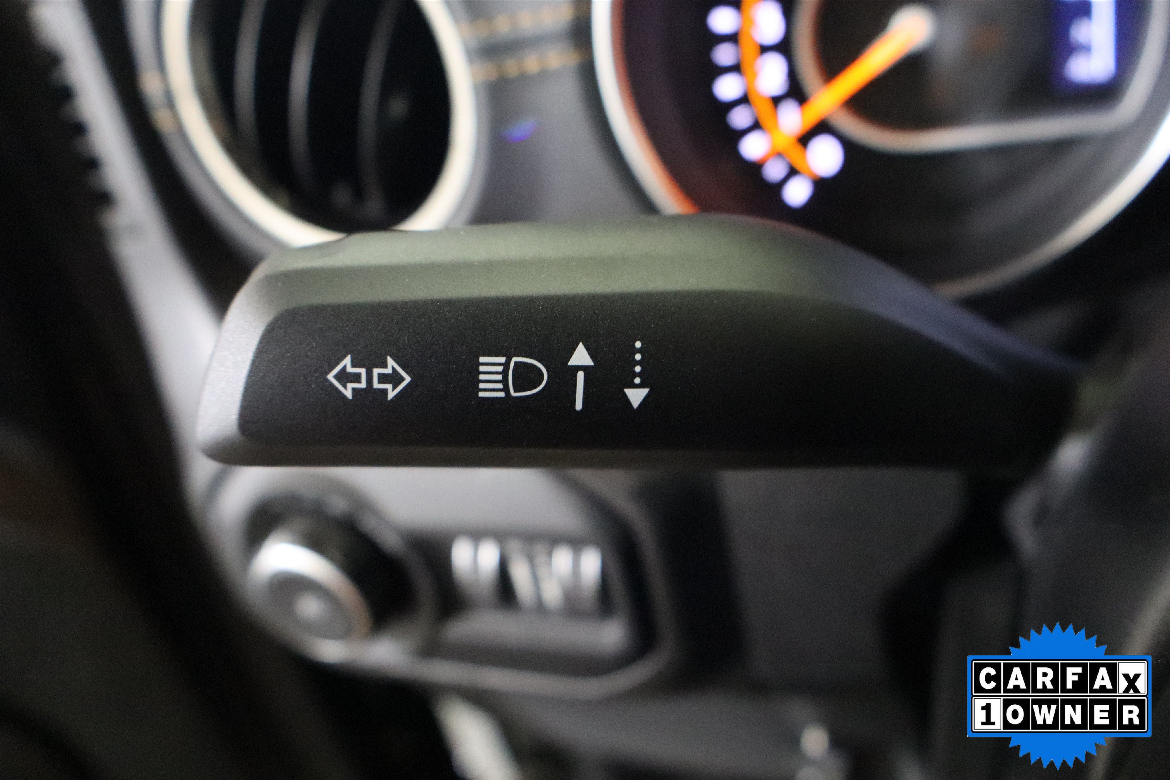 Used 2022 Jeep Wrangler Unlimited Sahara AWD/4WD image 31