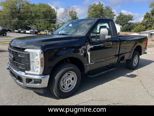 New 2026 Ford F350 XL w/ XL Driver Assist Package RWD image 3