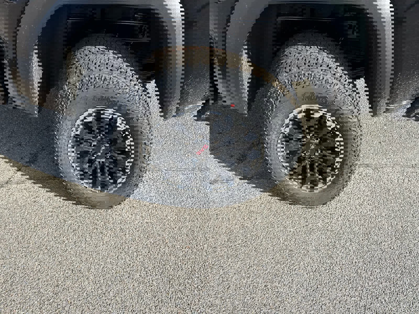 New 2026 GMC Canyon AT4 w/ Technology Plus Package image 9