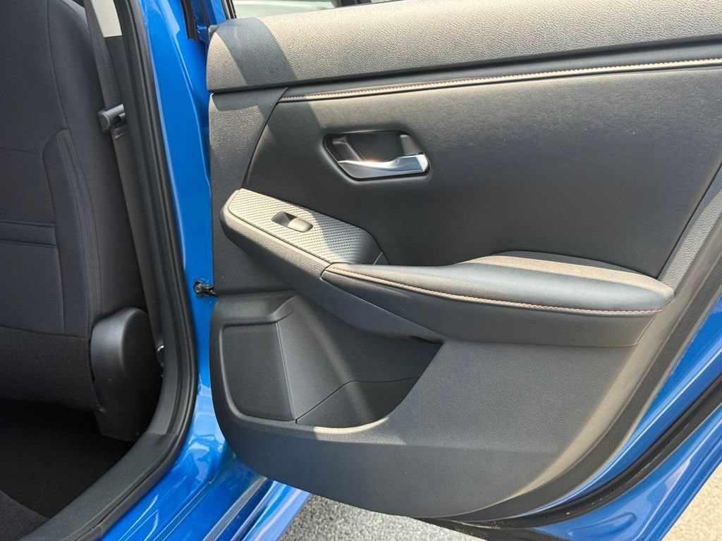 Certified 2023 Nissan Sentra SR FWD image 29