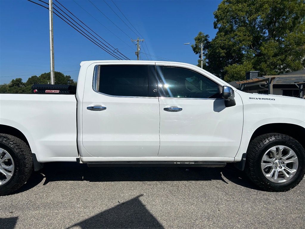 Used 2023 Chevrolet Silverado 1500 LTZ AWD/4WD image 8