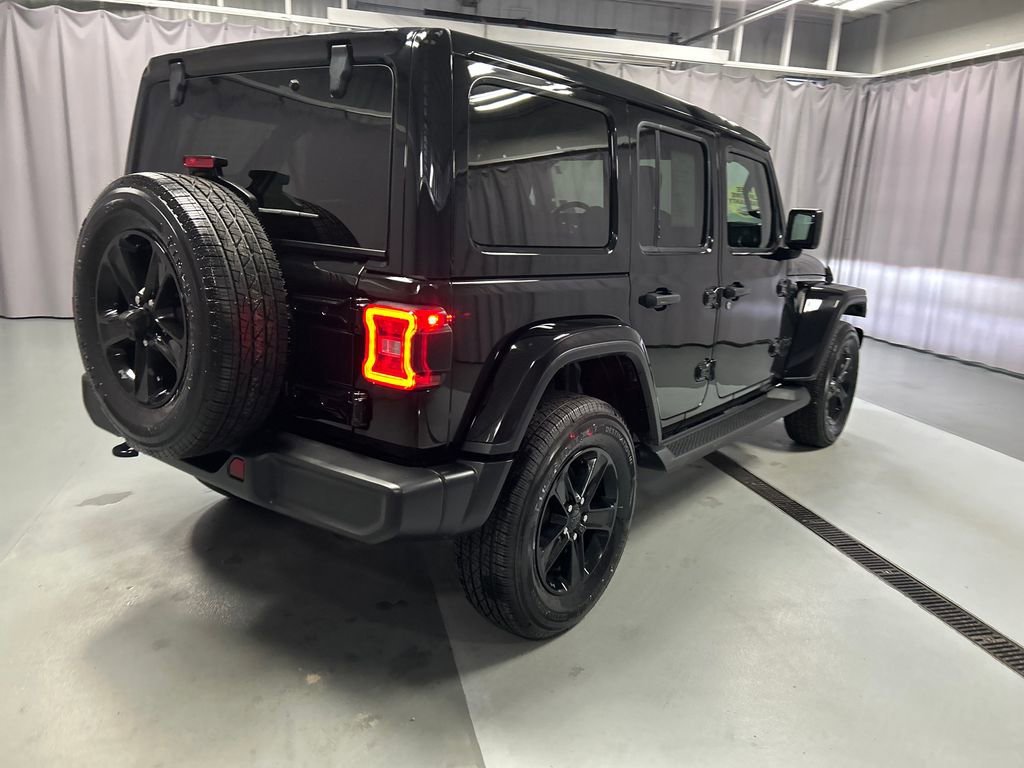 Used 2021 Jeep Wrangler Unlimited Sahara image 7