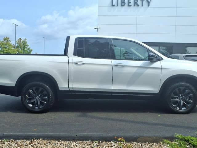 Used 2024 Honda Ridgeline Sport image 4